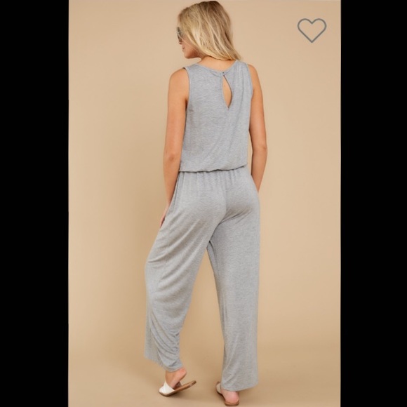 ❌SOLD❌ RED DRESS BOUTIQUE Letting Loose Jumpsuit - Picture 4 of 11